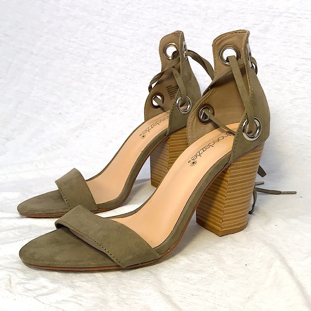Shoe Dazzle | Grommet Laced Heels | 6.5